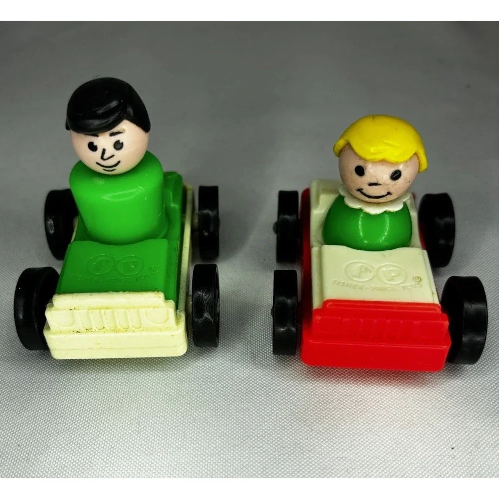 Fisher Price  Little People Little Mart Car Wash Gas Station 1998-Cars & People